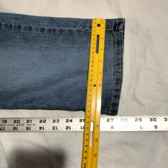 Gloria Vanderbilt Blue Jeans Womens Size 16P (32x27) Straight Stretch - Picture 3 of 6
